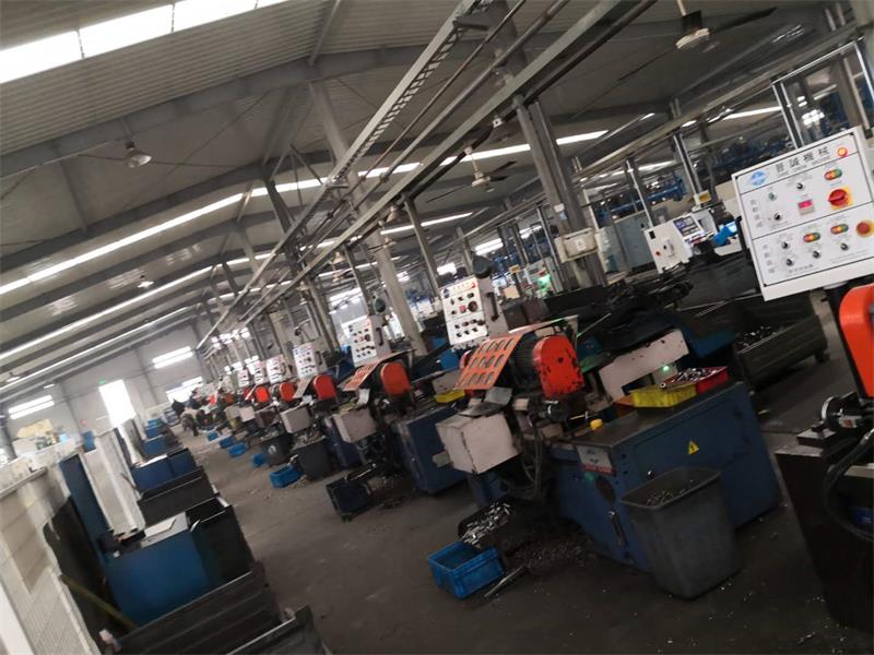 Automobile chassis parts-inner bush cutting + chamfering-the boss is satisfied with the processing technology!